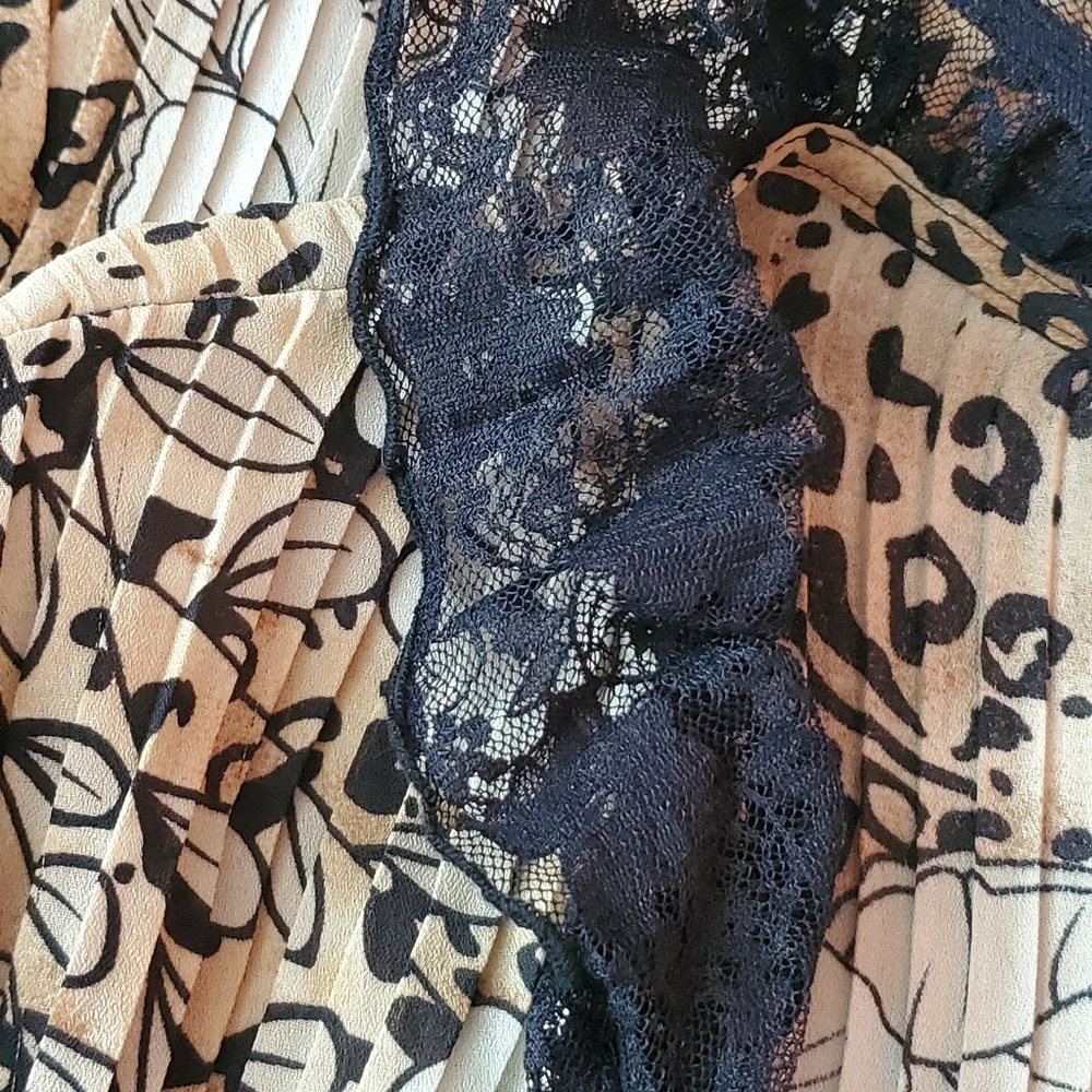 Agora Floral Cheetah Print Cardigan - Picture 7 of 12
